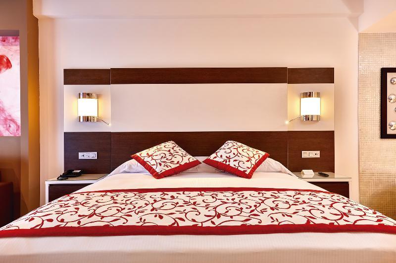 Riu Palace Costa Mujeres Канкун Экстерьер фото